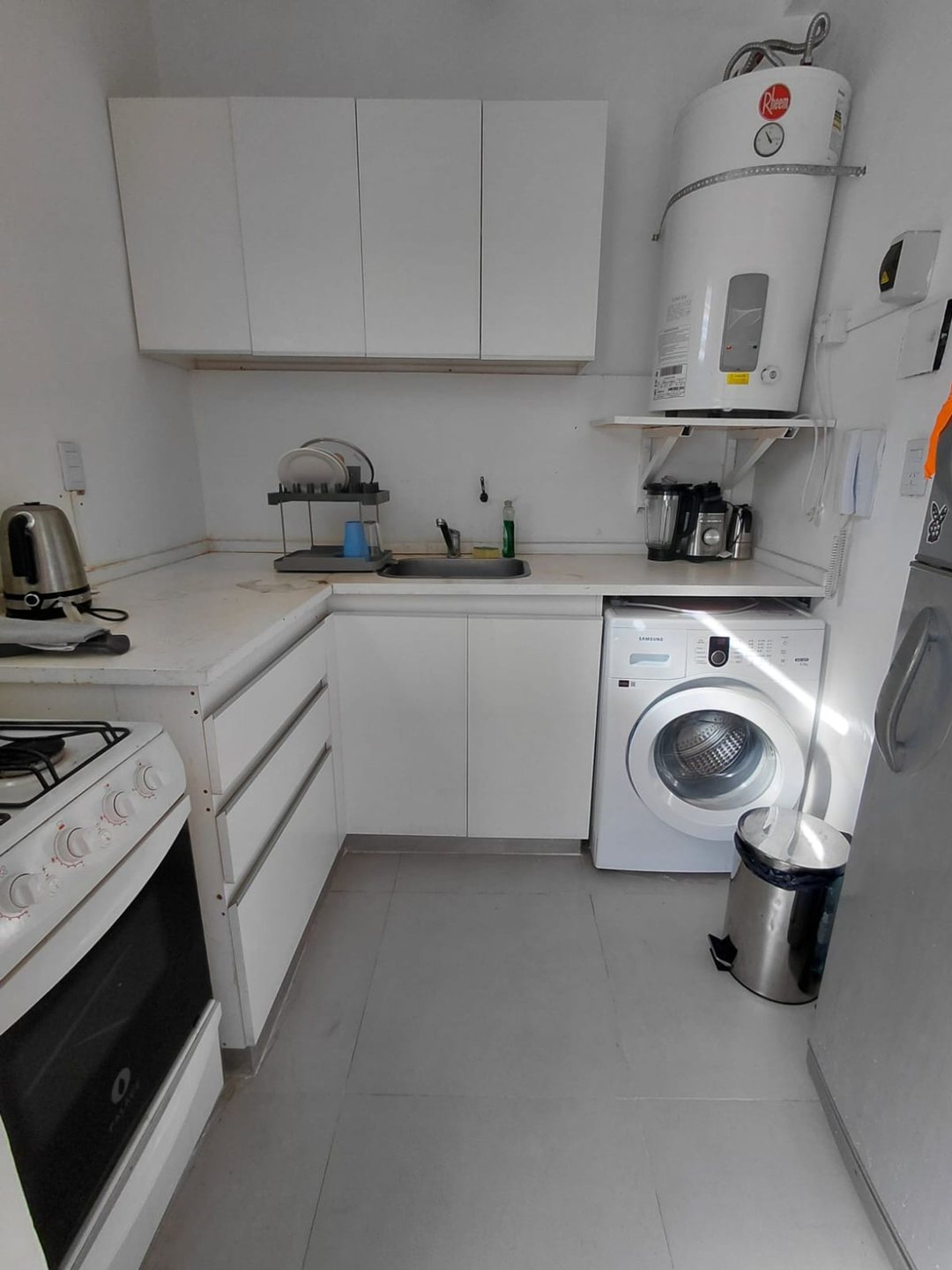 ALQUILER AMOBLADO EN OLIVOS – 2 AMBIENTES