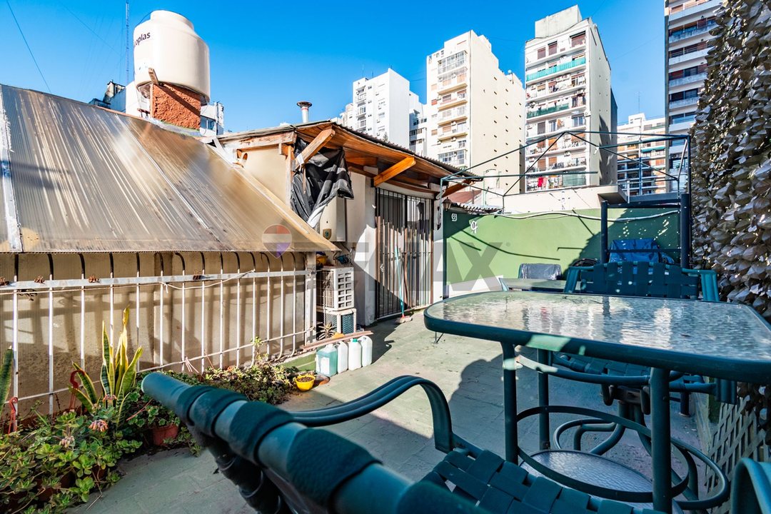 PH TIPO CASA 5 AMBIENTES  TERRAZA PROPIA