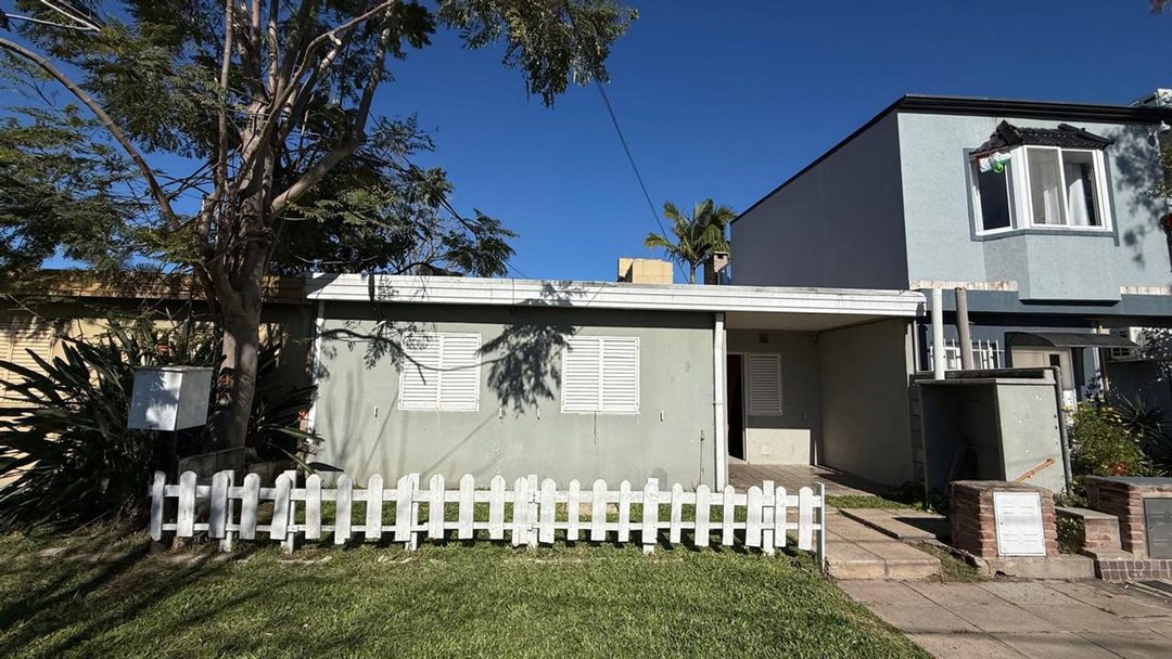 Casa en venta en Barrio El Pozo!
