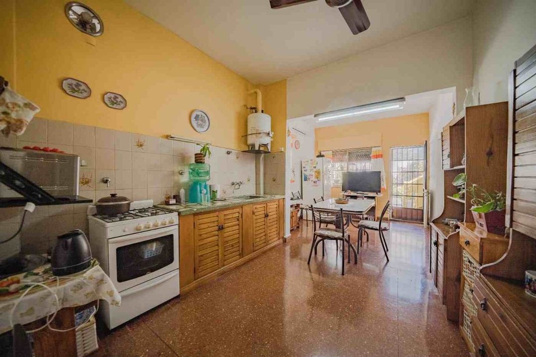 OPORTUNIDAD PH 2 ambientes con patio en San Martín