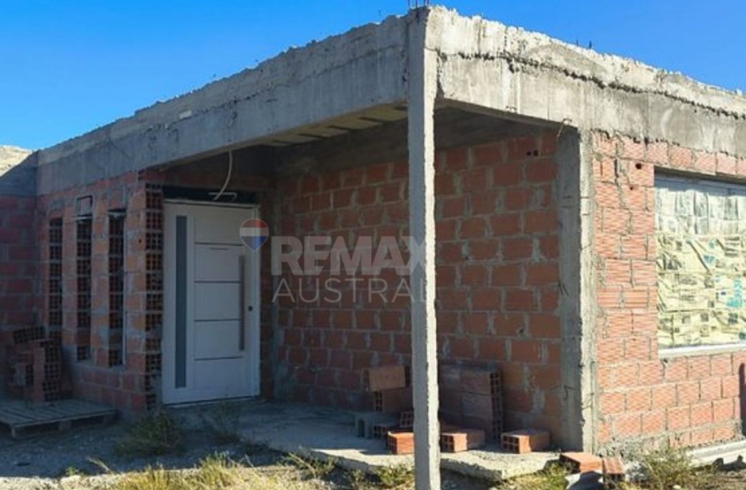 CASA A TERMINAR BELLA VISTA OESTE