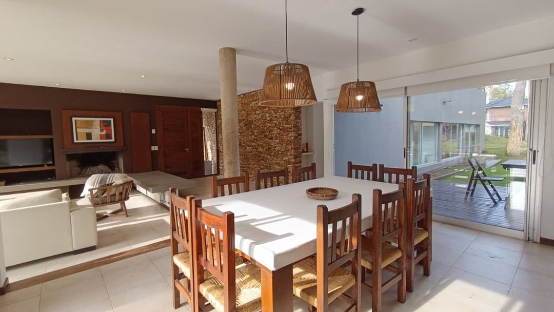 Casa venta Pinamar