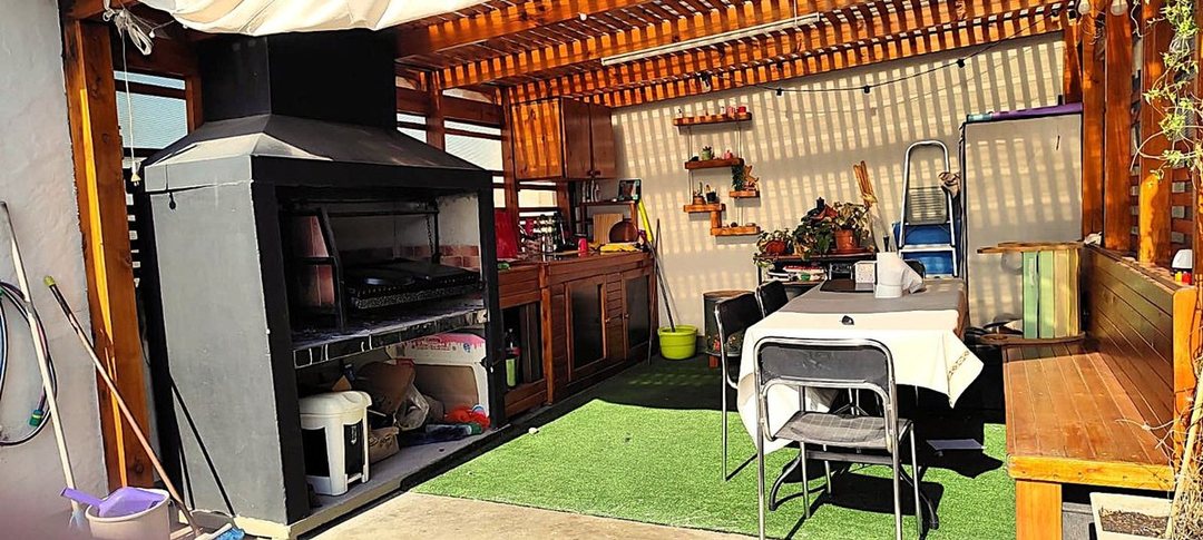 VENTA CASA 3 AMB + DEPTO 2 AMB V TESEI HURLINGHAM