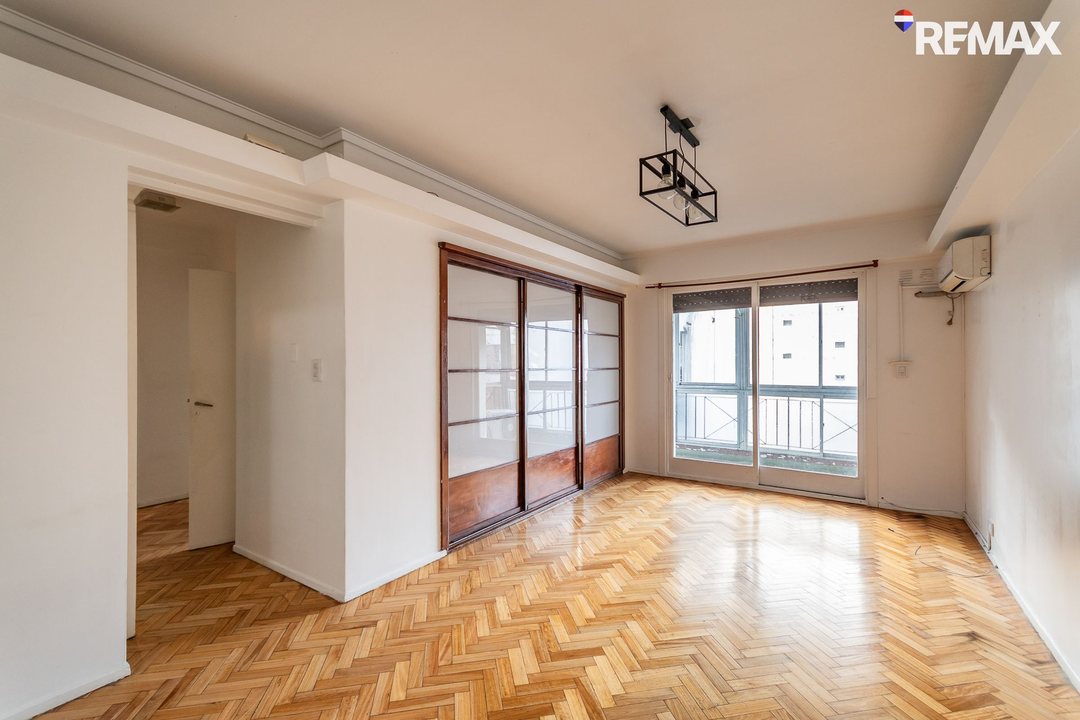 VENTA DEPARTAMENTO 3 AMBIENTES, BALCÓN - CABALLITO