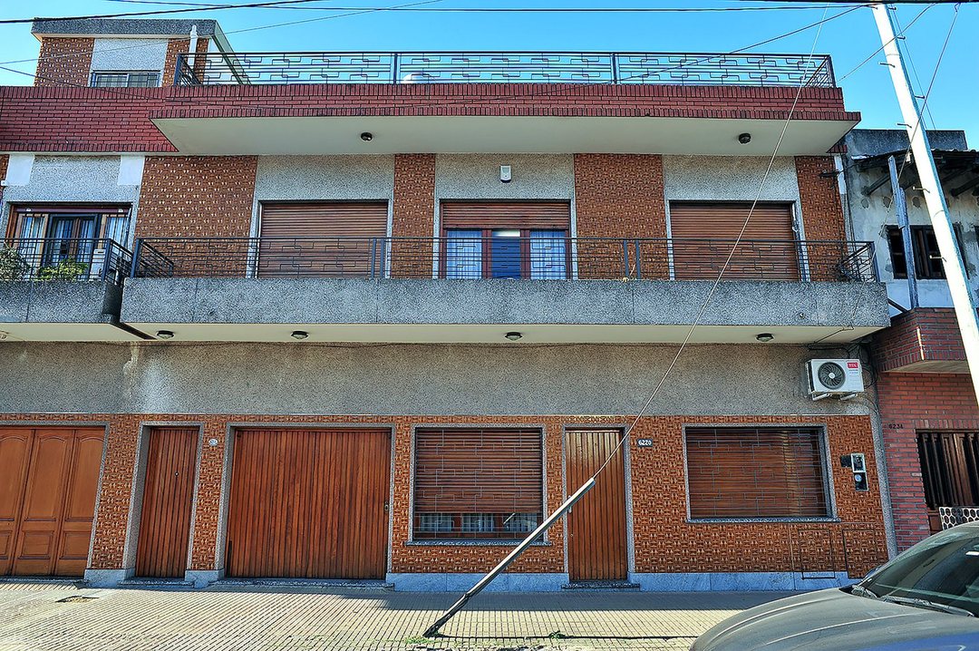 VENTA EXCELENTE PH EN PTA. ALTA CON COCHERA WILDE