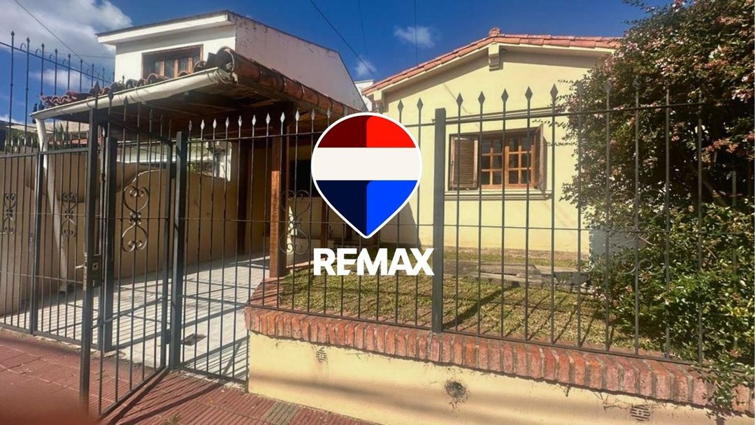 CASA VENTA TRES CERRITOS 2 DORM ZONA SPORTING