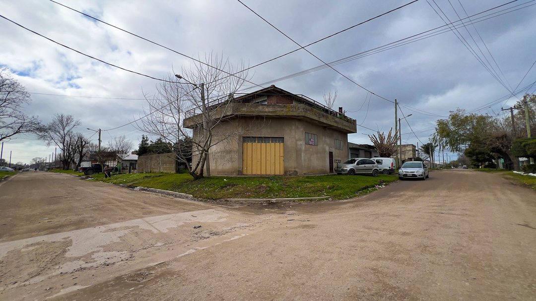 VENTA CASA 4 AMB SANTA RITA AMPLIO GALPON Y PATIO