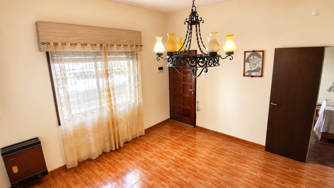 VENTA - CASA APTA CREDITO 3 AMB+COCHERA SAN JUSTO