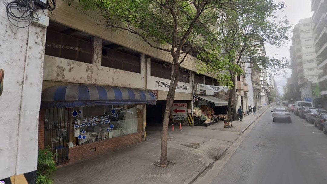 VENTA COCHERA BARRIO MARTIN