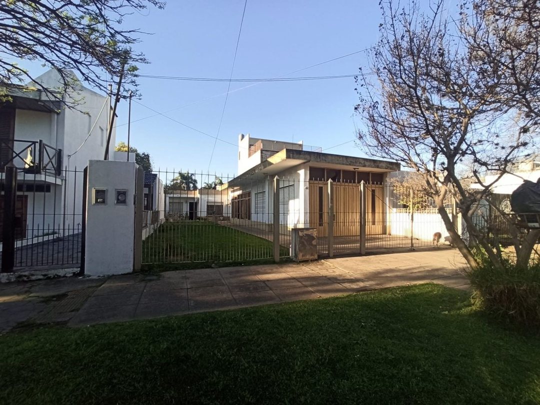 CASA 4AMB  MORENO  APTO CREDITO IDEAL 2 VIVIENDAS