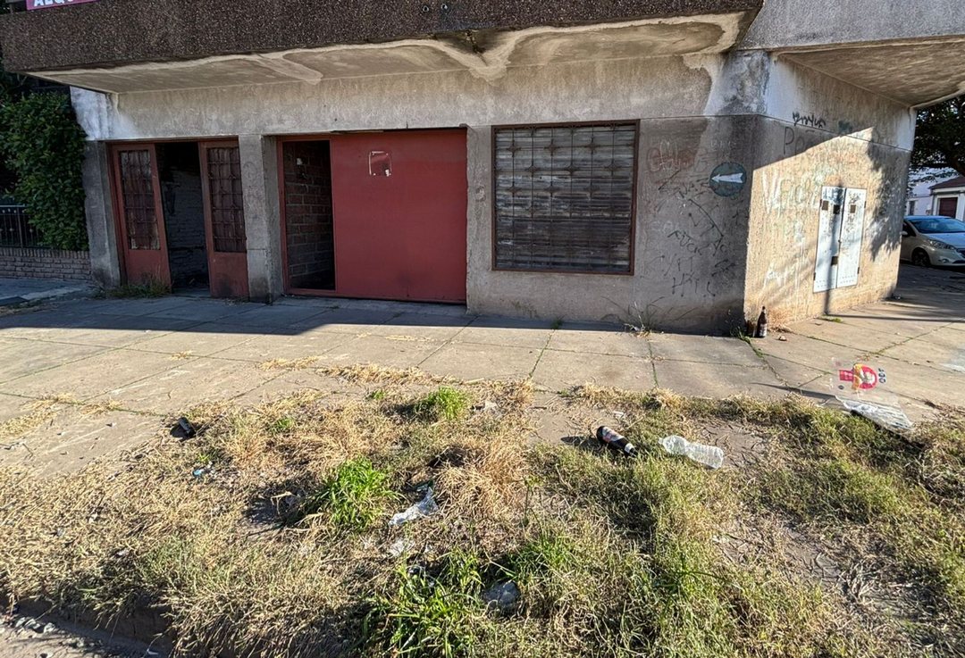 VENTA DE LOCAL LOMAS DEL MIRADOR . OPORTUNIDAD