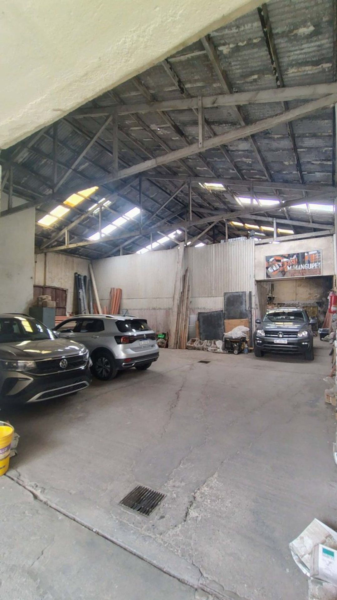 VENTA GALPÓN + OF ZONA CAPITALINAS APTO DESARROLLO
