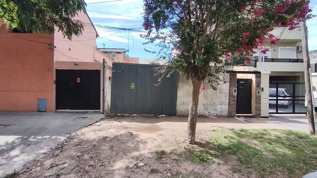 Venta Terreno en PH Florida oeste 150m oportunidad