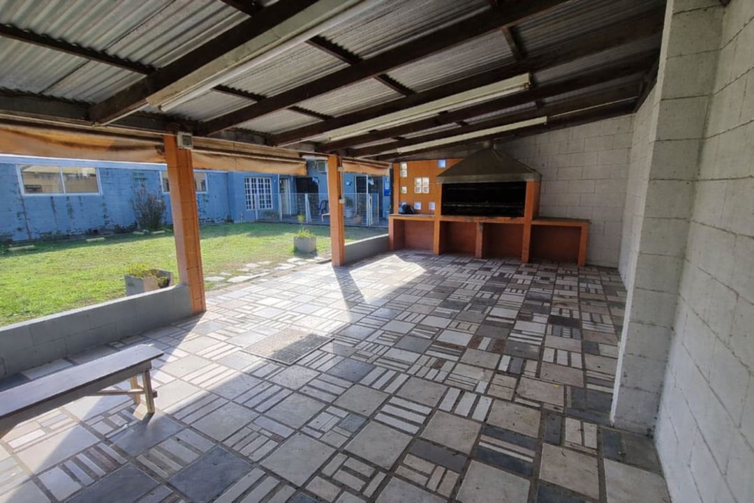 VENTA QUINTA EN MORENO 1123 M2 PILETA CLIMATIZADA