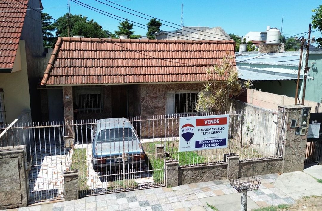 Venta Casa en Berazategui Apto Credito 7 ambientes