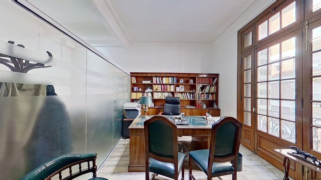 VENTA OFICINA BARRIO DE BALVANERA