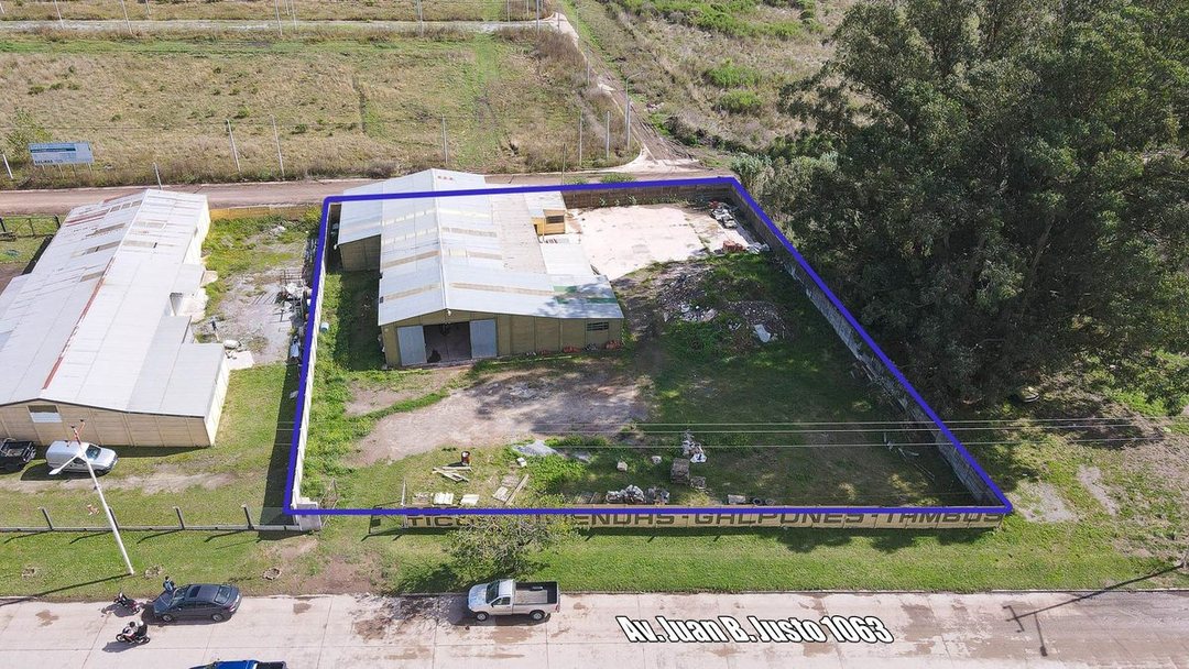 ALQUILER COMERCIAL AMPLIO GALPÓN EN TANDIL