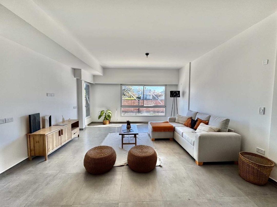 DEPARTAMENTO EN VENTA EN PERGAMINO CON COCHERA