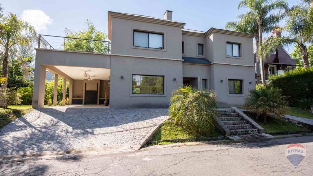 VENTA Casa 4 amb Boatcenter, Tigre con amarra