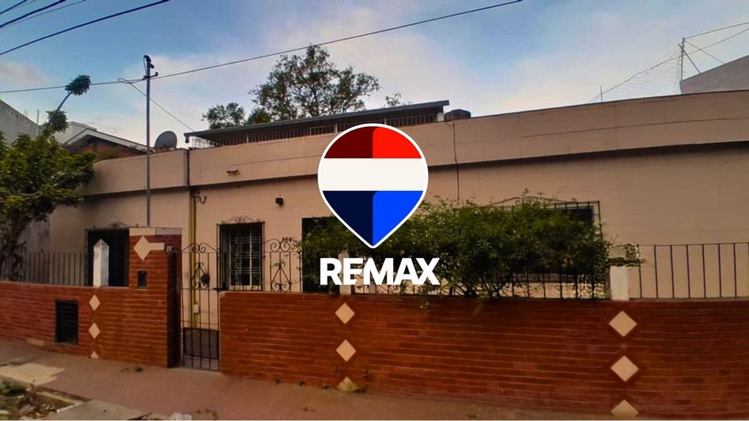 CASA VENTA MACROCENTRO APTA CREDITO 3 DORMITORIOS