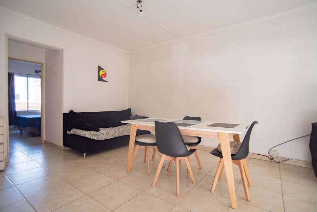 VENTA DEPTO 2 AMBIENTES CON PATIO REM ESCALADA