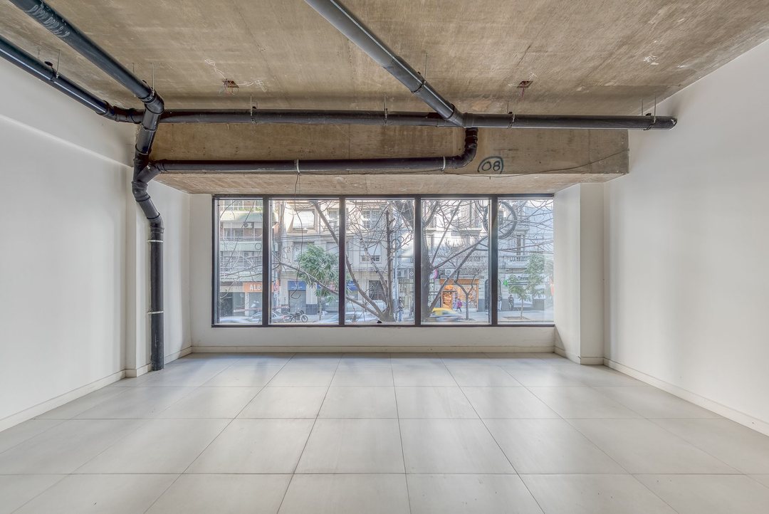 VENTA OFICINA RECOLETA A ESTRENAR