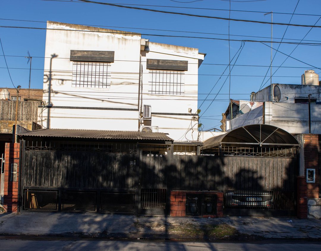 VENTA DOS CASAS/ IDEAL INVERSOR APTO CREDITO.