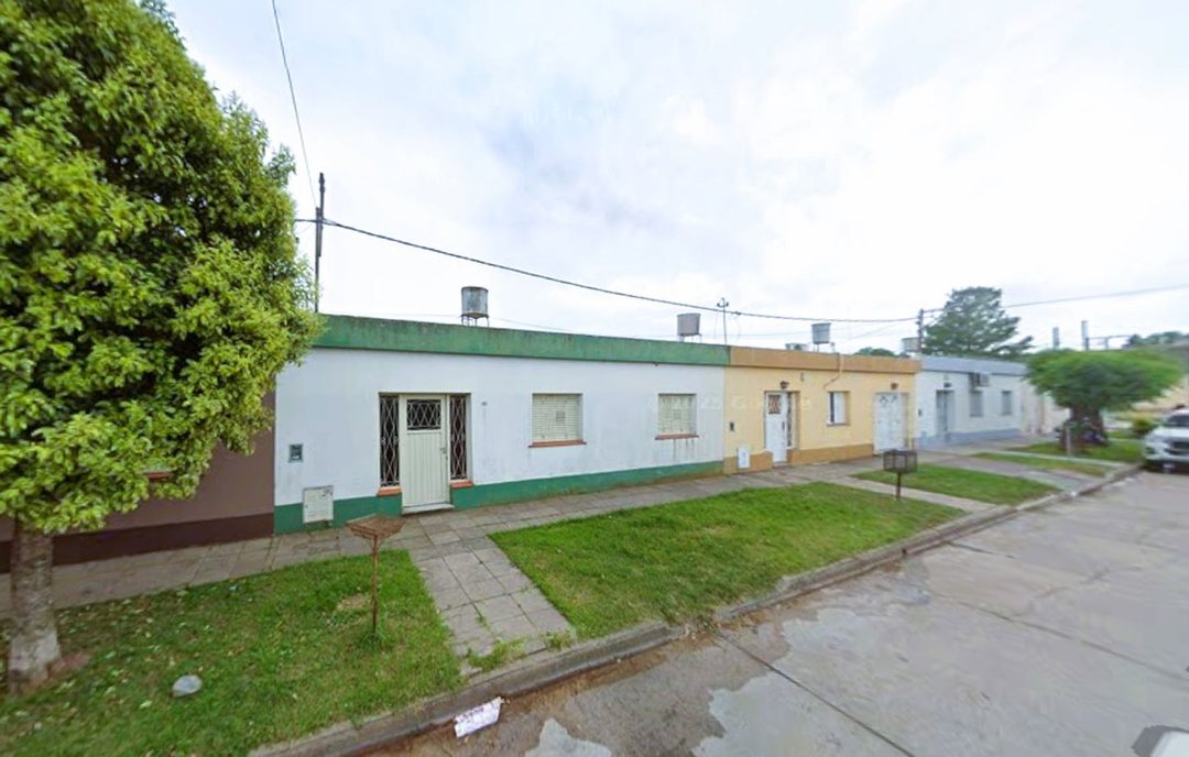 CASA EN VENTA EN ARRECIFES