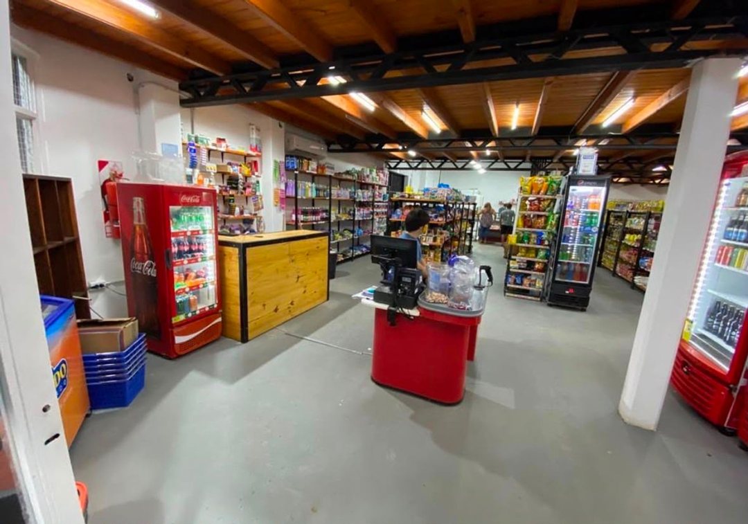 FONDO DE COMERCIO  EQUIPADO LISTO PARA TRABAJAR