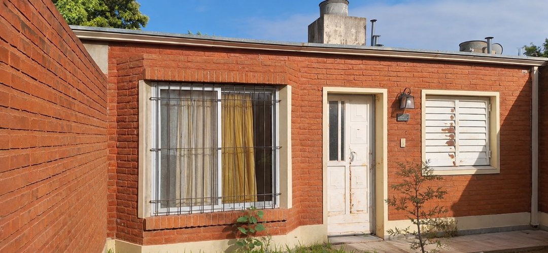 Venta Casa 3/4 Dormitorios! Quincho y gran patio