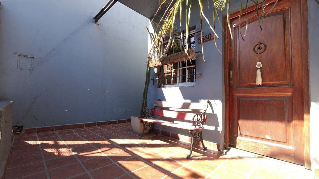 VENTA CASA 4 DORMITORIOS GRAN PATIO FLORIDA OESTE