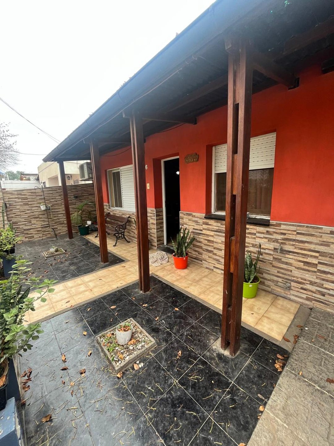 Casa sobre Blvd. Teruggi