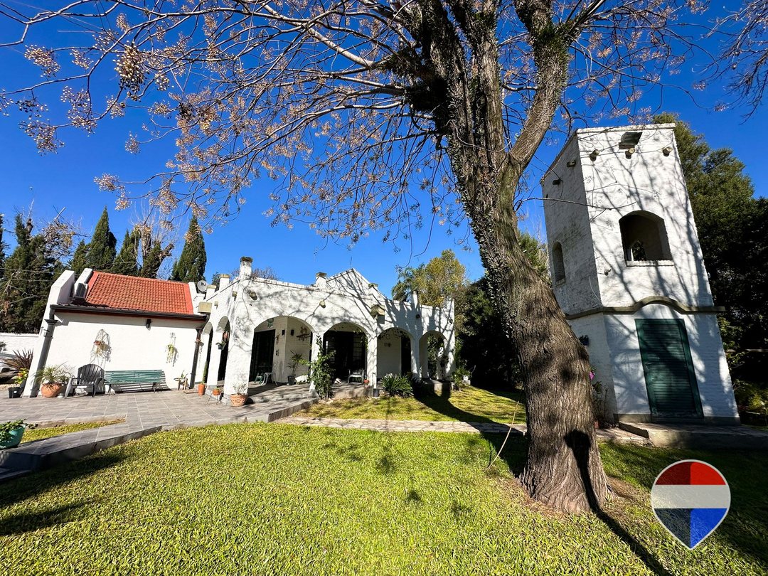 CASA QUINTA DE 3 AMBIENTES  EN VENTA MONTE GRANDE