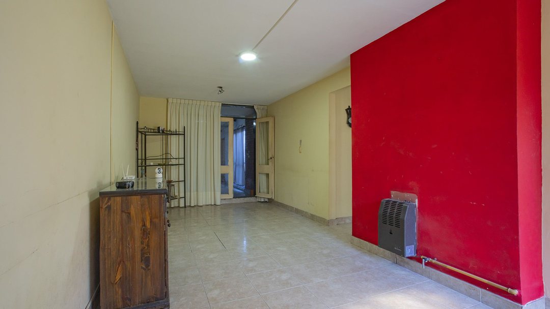 VENTA DEPARTAMENTO 2 DORMITORIOS,2 COCHERAS, PATIO