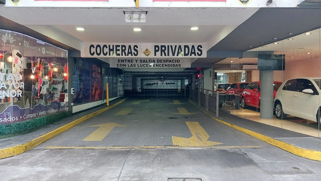COCHERA EN VENTA PISO 4, N°  16, CÉNTRO