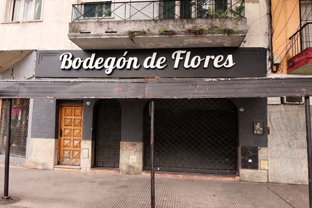 VENTA LOCAL COMERCIAL 66 M² FLORES CAPITAL FEDERAL