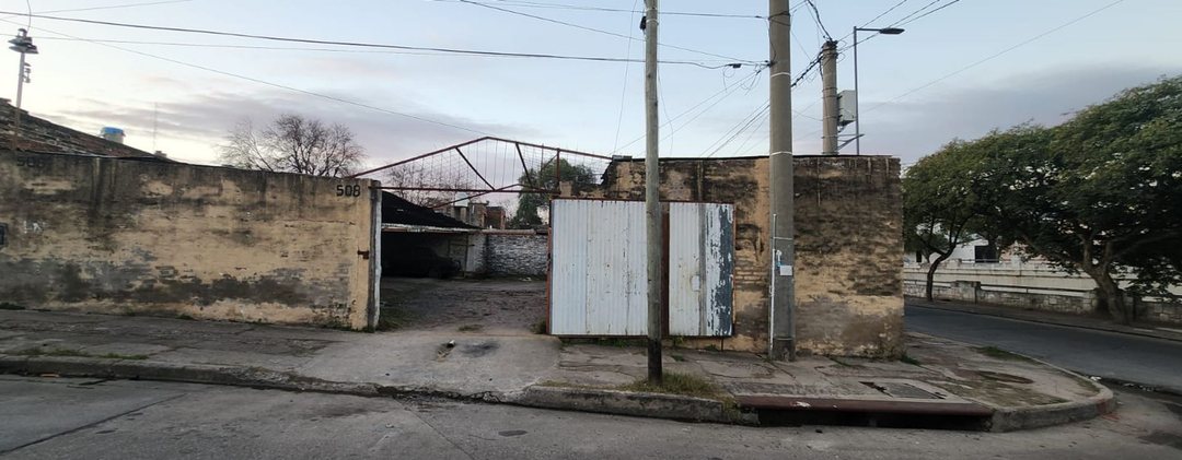 VENTA TERRENO CON COCHERA CAÑADA PARA DESARROLLO