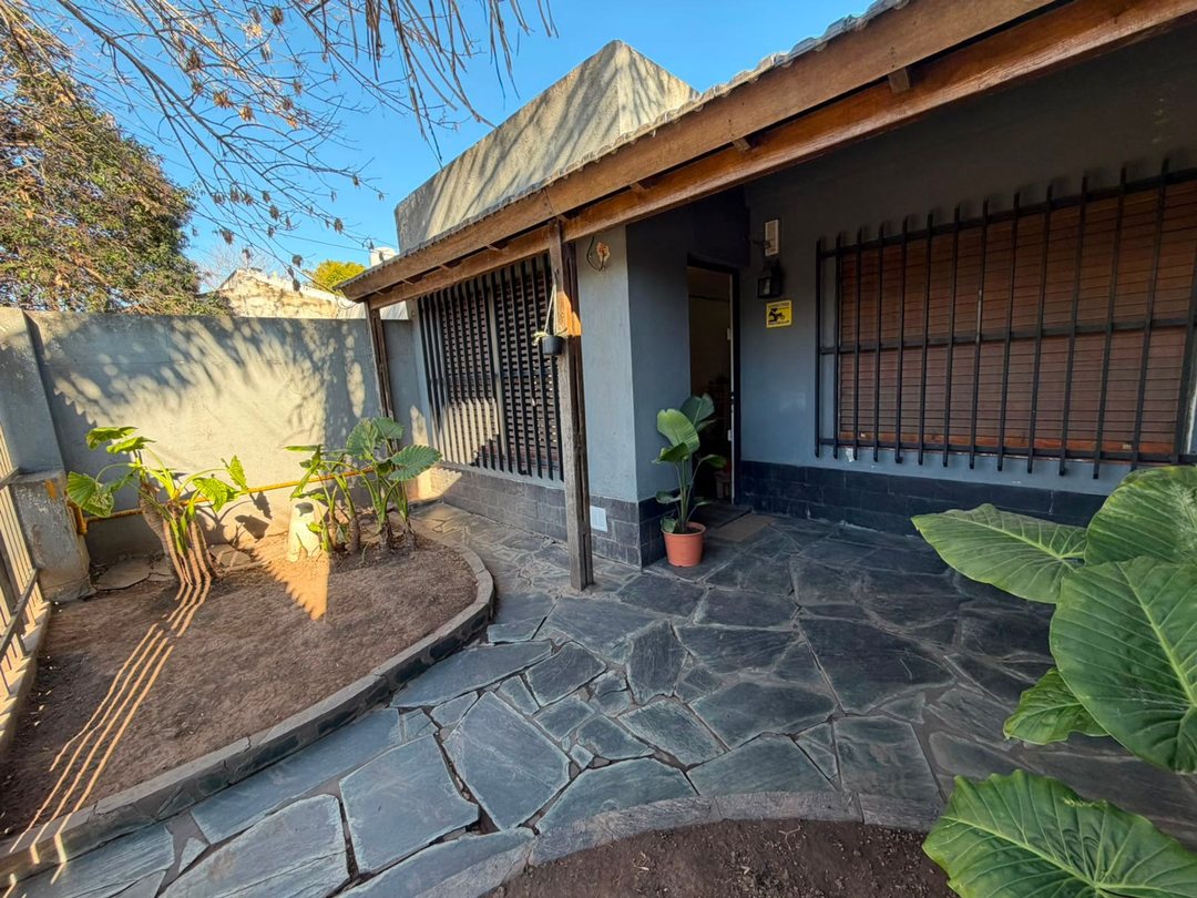 Casa Venta Ituzaingo 3 Ambientes Pileta