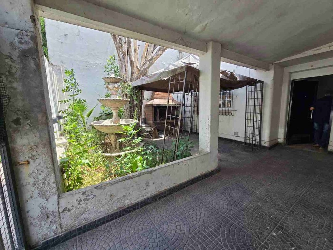 VENTA PH AL FRENTE-SAN MARTIN A REFACCIONAR