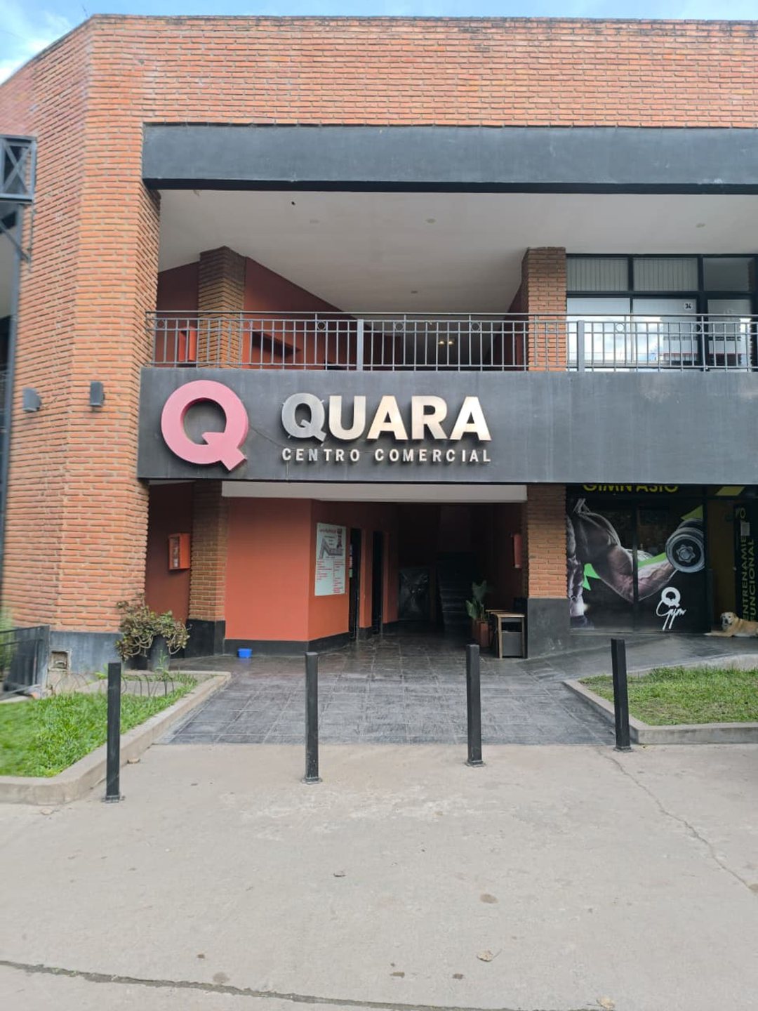 VENTA DE LOCAL COMERCIAL - QUARA - YERBA BUENA