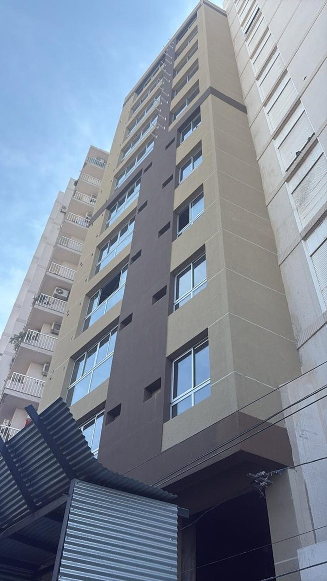 VENTA DPTOS 1 DORMITORIO-ALSINA 512 ESQ. ALEM !!