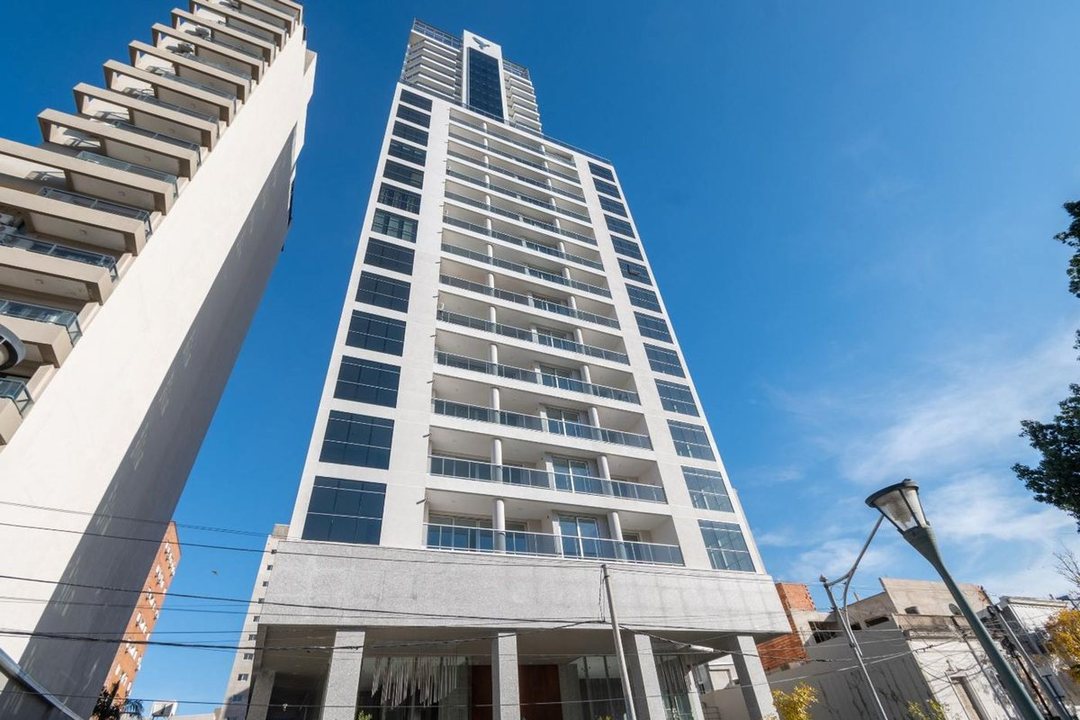 TORRE FENIX  2 DORM.  PISO 16