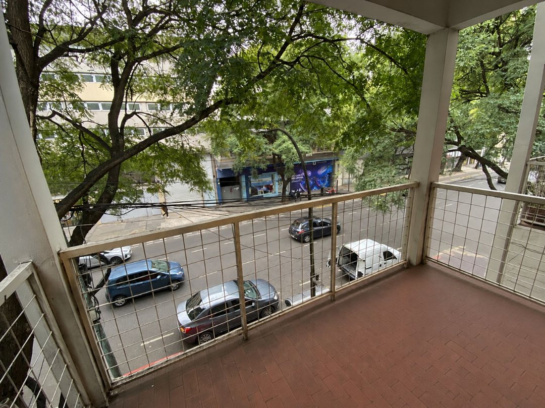 VENTA MONOAMBIENTE C/ BALCÓN FRENTE COCINA SEPARAD