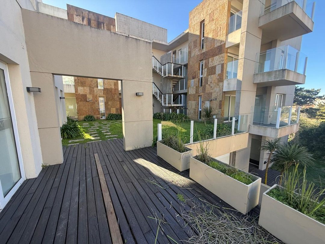 DEPARTAMENTO VENTA 2 AMBIENTES COCHERA GESELL