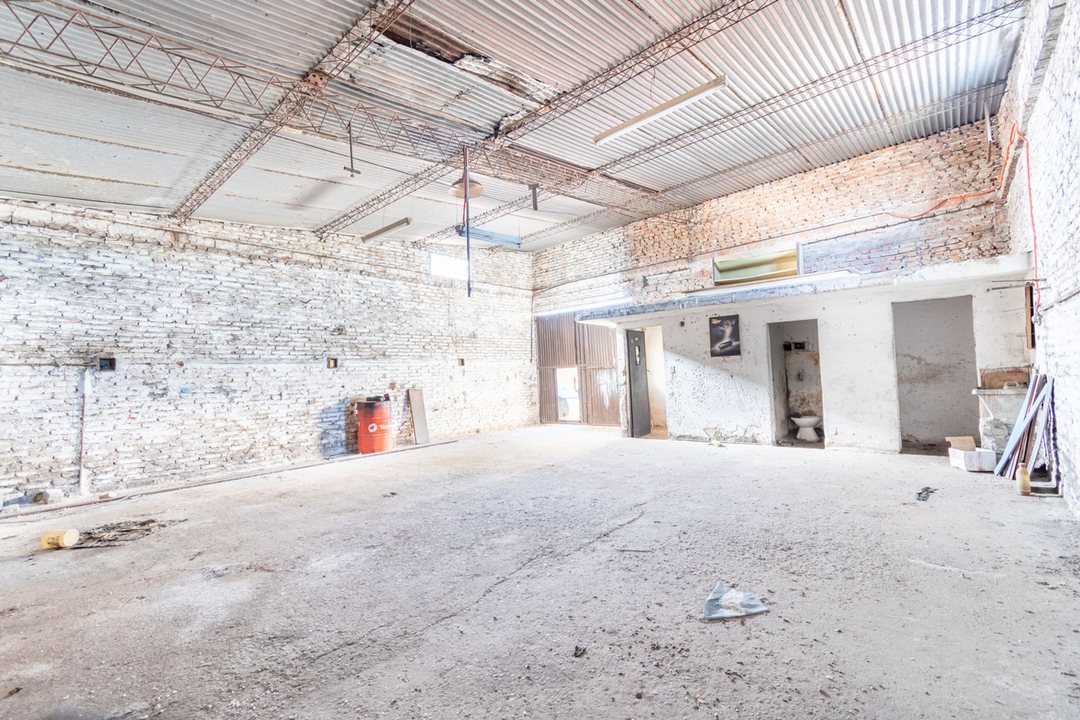 VENTA DE GALPÓN EN ZONA SUR - OPORTUNIDAD