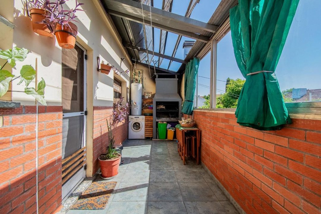 VENTA PH 4 AMBIENTES OLIVOS SIN EXPENSAS