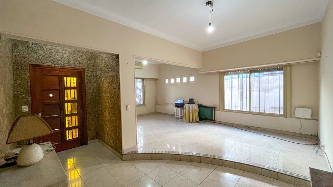 Venta Casa 3 Amb. jardin/parrilla Pablo Podesta