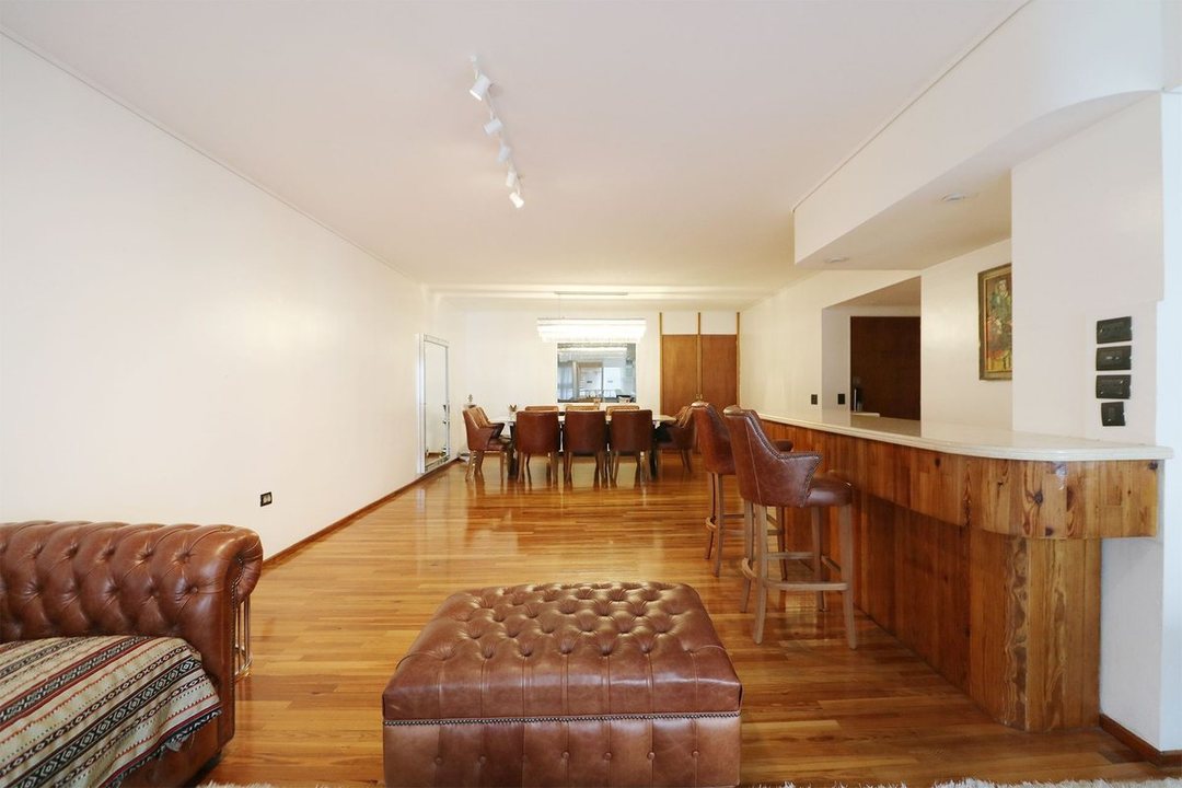 VENTA DEPARTAMENTO 4 AMBIENTES LAS CAÑITAS COCHERA