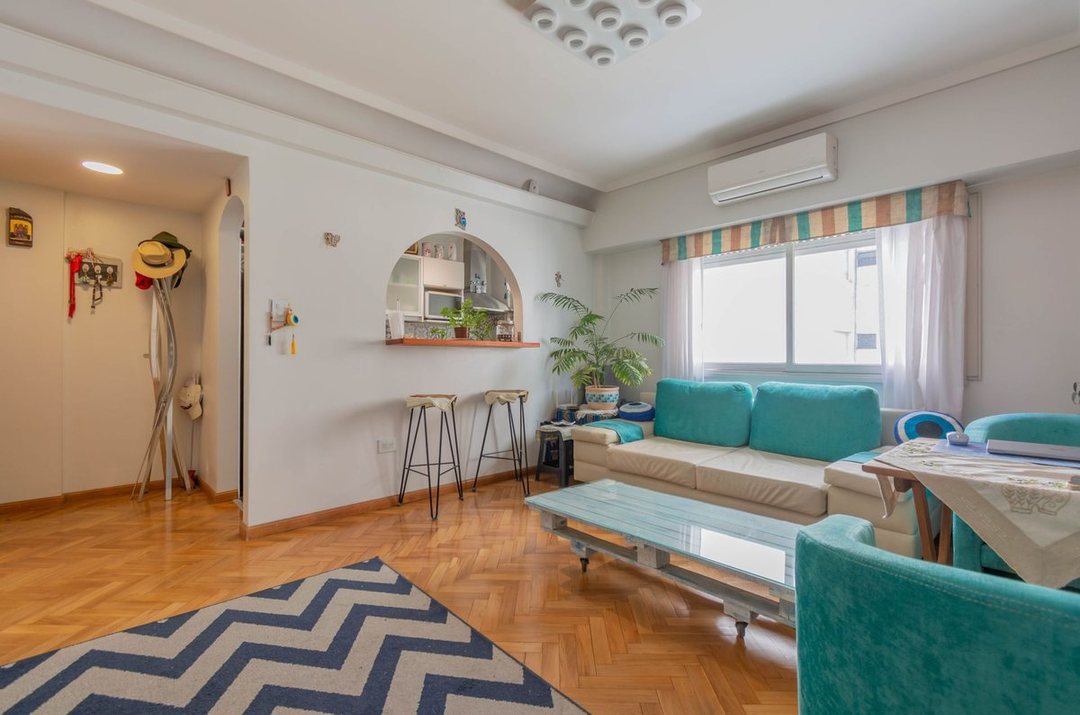 2 ambientes en venta en Belgrano - Luminoso