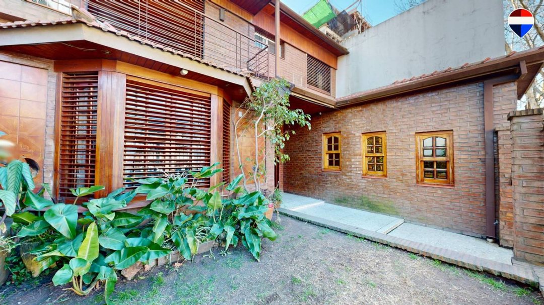 CASA 5 AMB TIPO CHALET CON TERRAZA VENTA, QUILMES